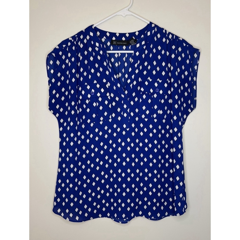 INC Blue Diamond Print Short Sleeve Blouse Top Pullover Casual Pockets Women's M